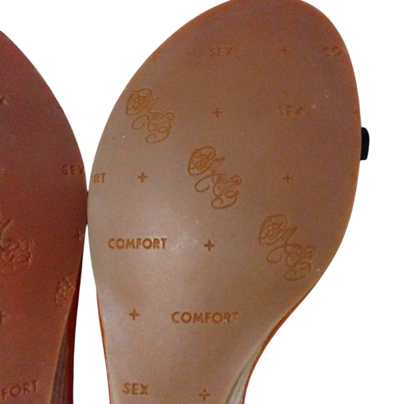 Matt Bernson Studded Fringed Sandals Black and White Suede Thong Wedge Sandals - Picture 9 of 12